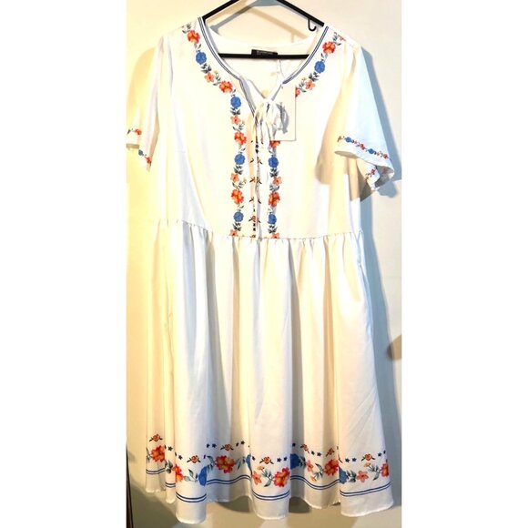 BloomChic Women's Floral Dress 14-16 White & Multicolor - Picture 1 of 4